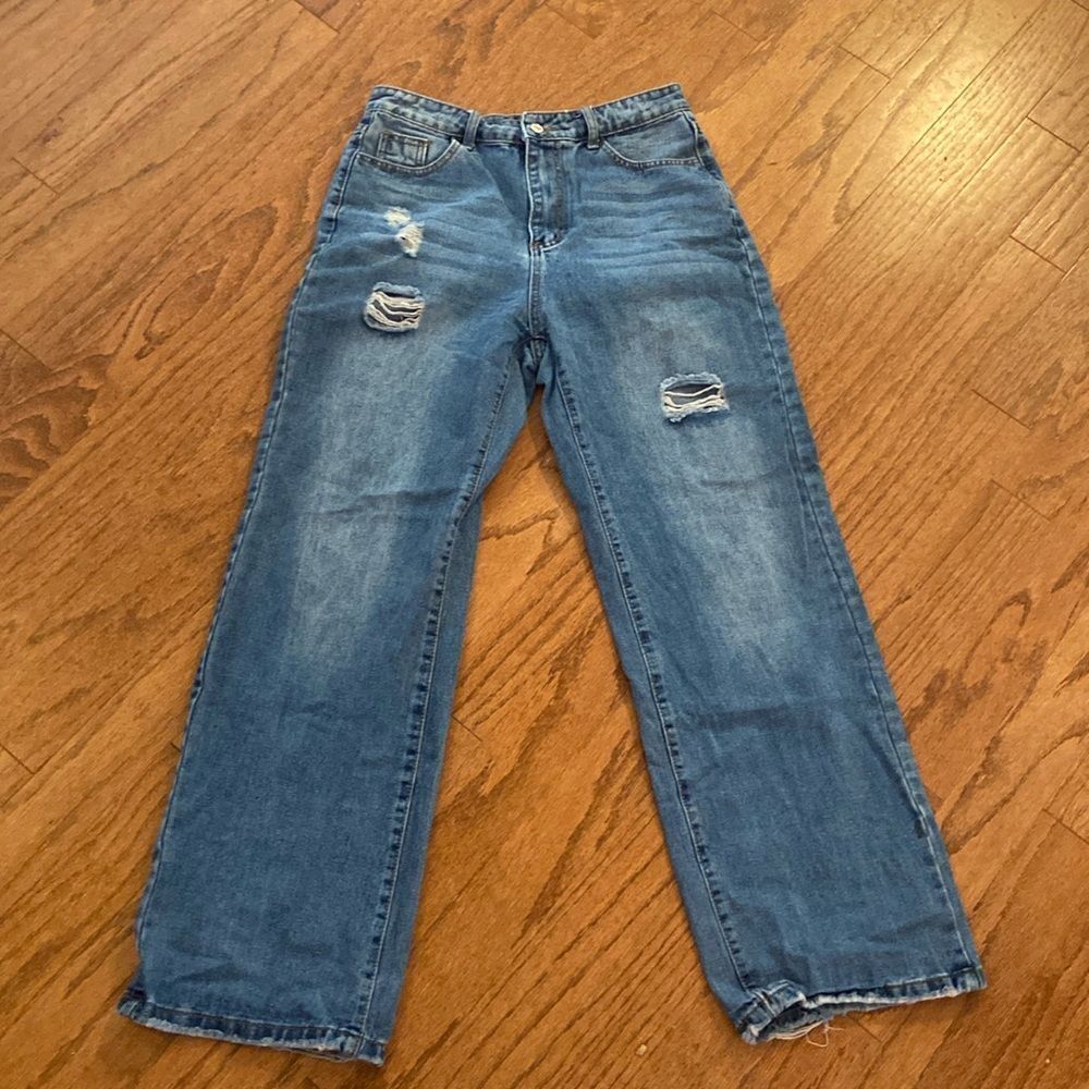 SHEIN size large wide legged jeans, very soft and comfy, distressed, high waist